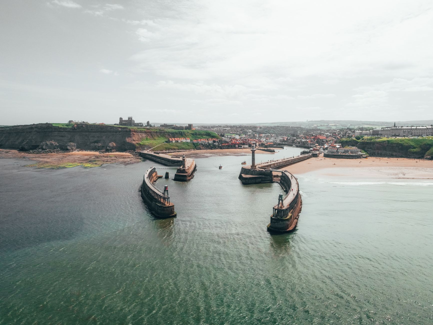 Why Whitby’s Harbour Boats Are Painted the Colours They Are, and What Those Traditional Pigments Actually Did