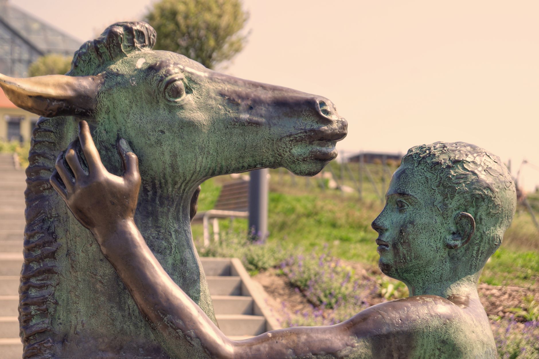 The Bronze Skin of Britain’s Outdoor Statues: A Story of Deliberate Patination, Acid Rain and Georgian Square Pigeons